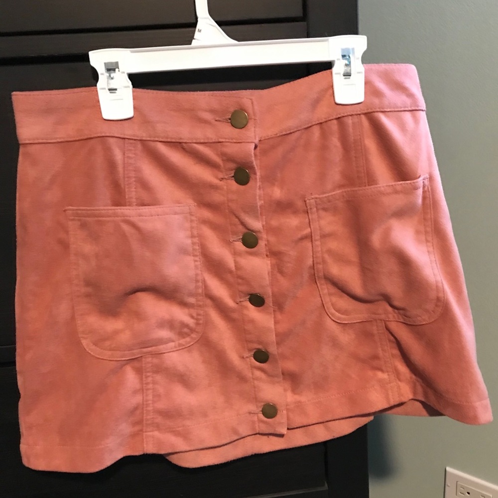Altar’d state button skirt